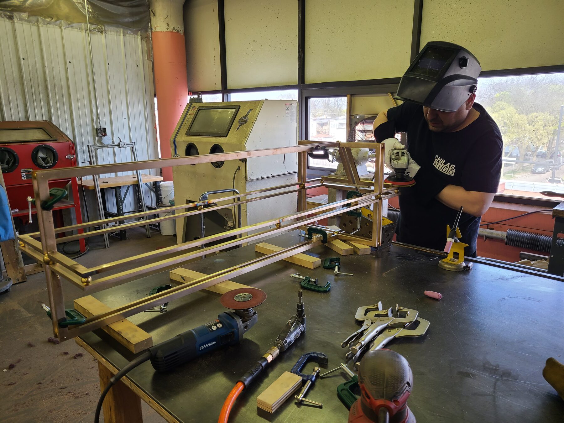 ChiLab Studio shop process