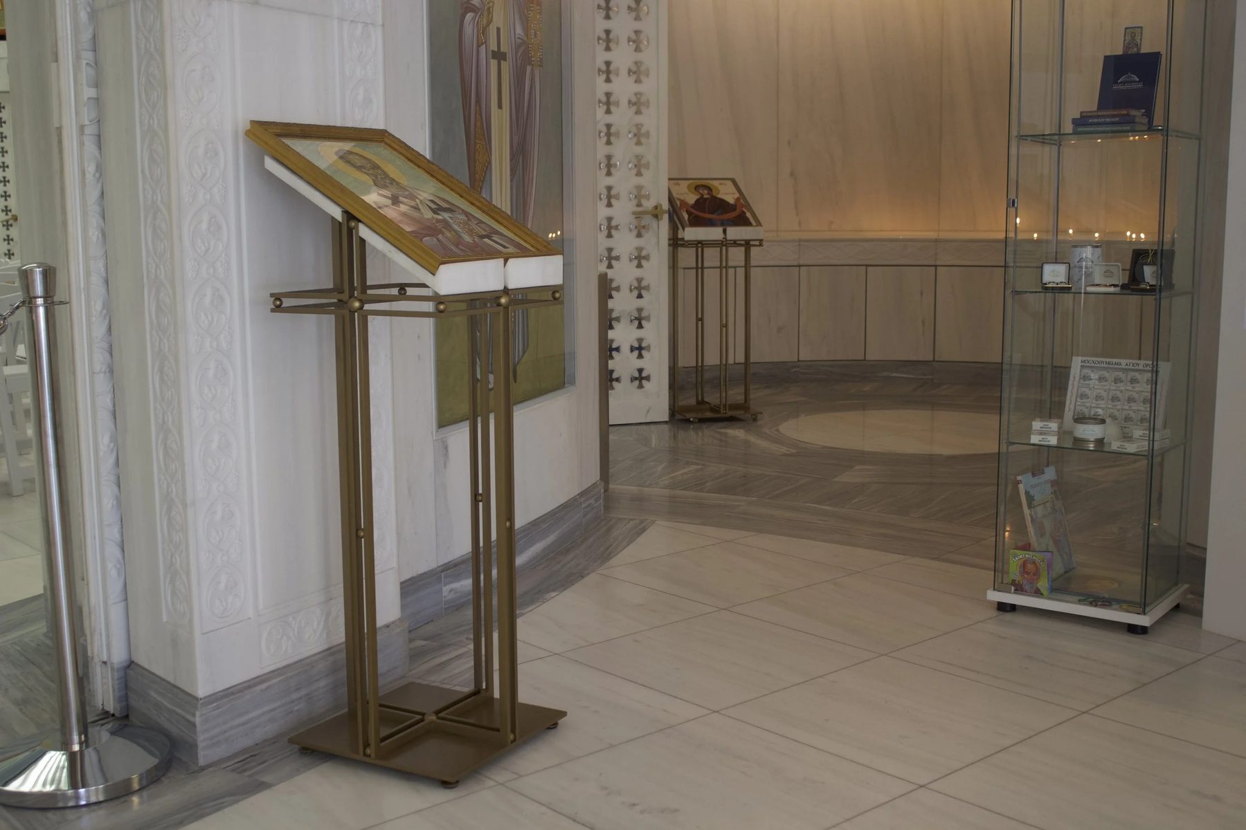 Icon Stands